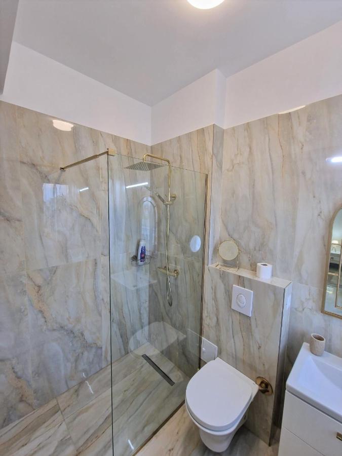 Laroka House Luxury Apartment City Center Universitate Bukareszt Zewnętrze zdjęcie